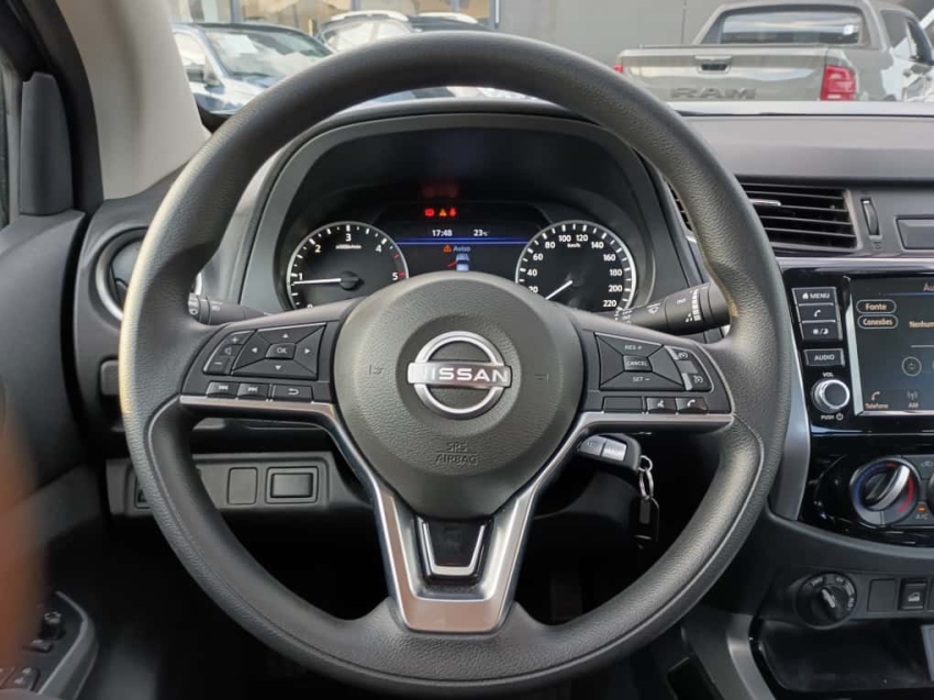 nissan frontier 2.3 16v turbo diesel attack cd 4x4 automatico 1.9 4p 2025