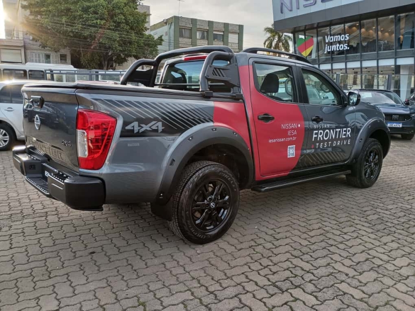 nissan frontier 2.3 16v turbo diesel attack cd 4x4 automatico 1.9 4p 2025