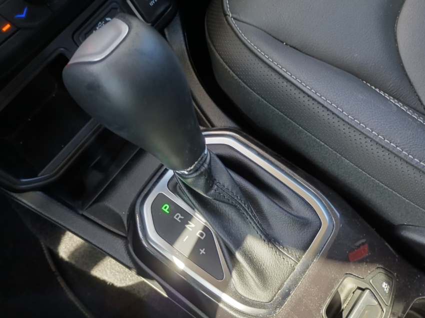 jeep renegade 1.3 t270 turbo flex longitude at6 4p automatico 202514