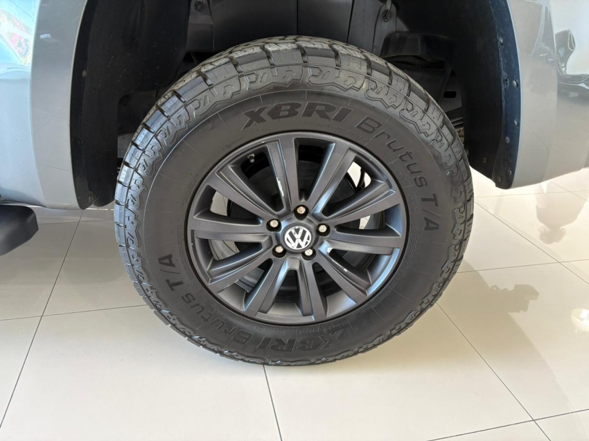 volkswagen amarok 2.0 highline extreme 4x4 cd 16v turbo intercooler diesel 4p automatico 2.9 201815