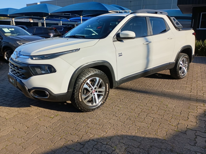 fiat toro 2.0 16v turbo diesel freedom 4wd at9 1.3 4p automatico 2020