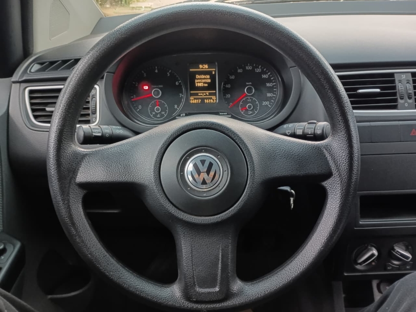 volkswagen fox 1.0 mi trend 8v flex 2p manual 3p 20106