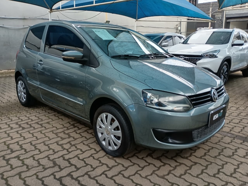 volkswagen fox 1.0 mi trend 8v flex 2p manual 3p 20102