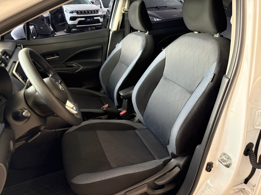 nissan versa 1.6 16v flex advance xtronic 4p automatico 202411