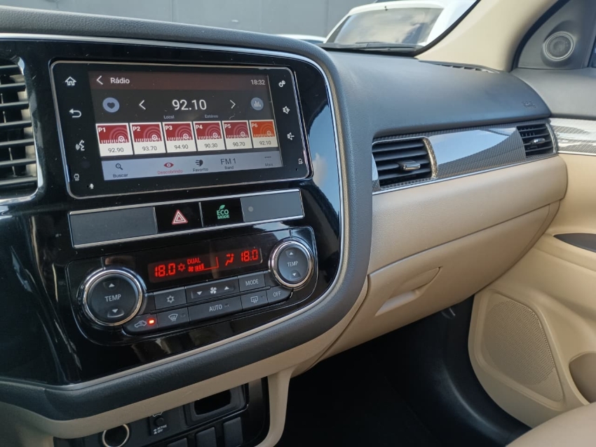 mitsubishi outlander 2.2 mivec di-d diesel hpe-s awd automatico 4p 20199