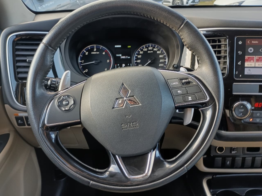 mitsubishi outlander 2.2 mivec di-d diesel hpe-s awd automatico 4p 20196