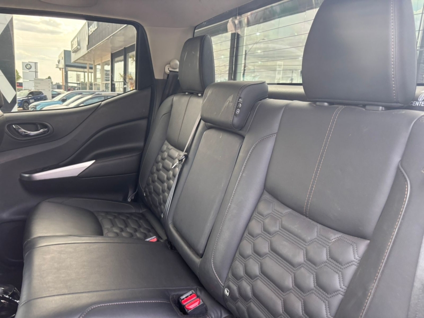 nissan frontier 2.3 16v turbo diesel xe cd 4x4 automatico 4p 202414