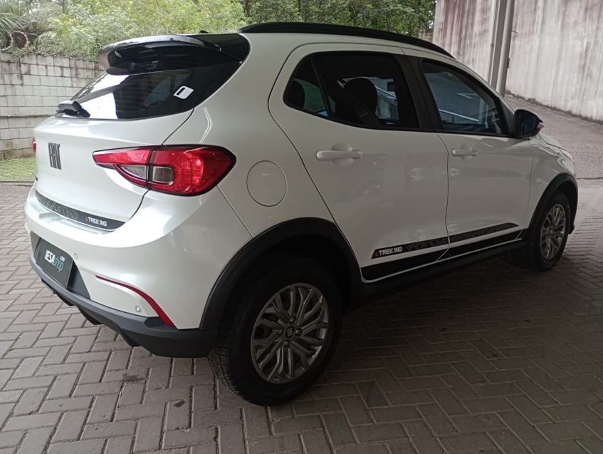 fiat argo 1.3 firefly flex trekking manual 4p 20223