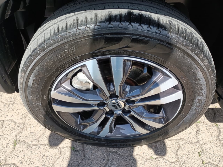 fiat toro 1.3 turbo 270 flex freedom at6 4p automatico 202315