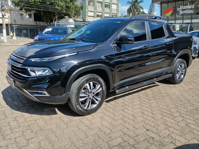 fiat toro 1.3 turbo 270 flex freedom at6 4p automatico 2023
