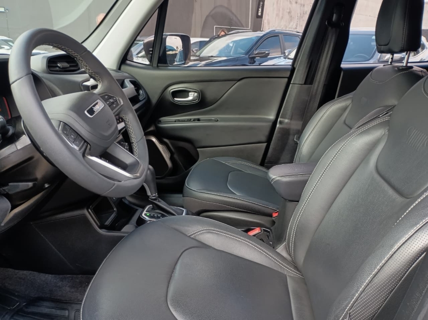 jeep renegade 1.3 t270 turbo flex longitude at6 5p automatico 20226