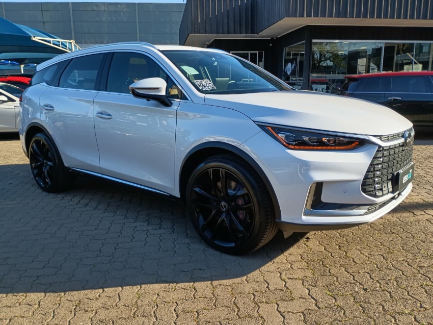byd tan eletrico awd 1.0 4p automatico 2023