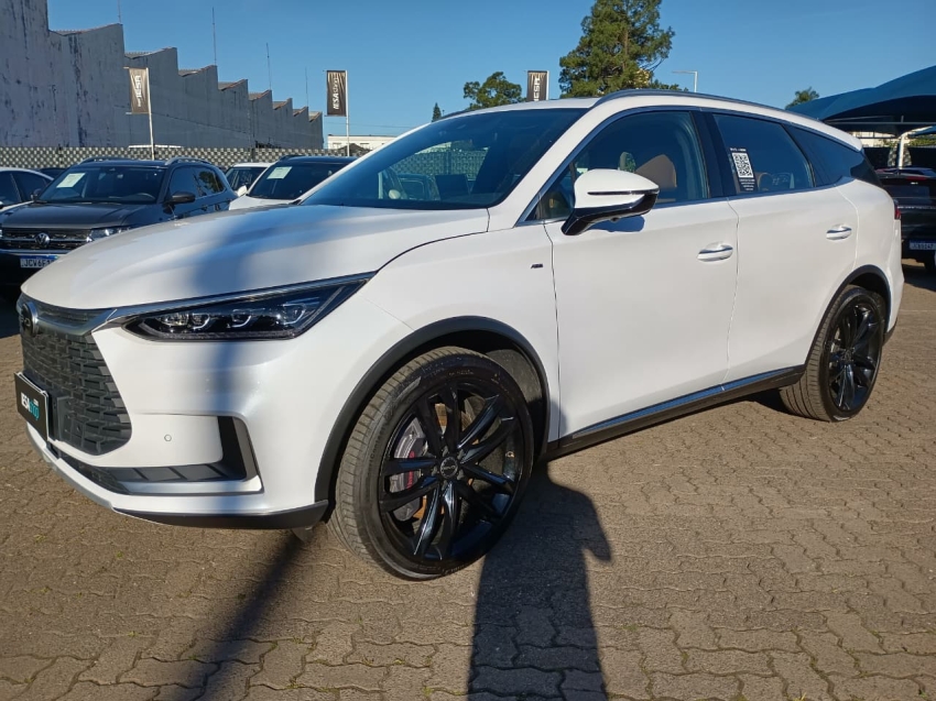 byd tan eletrico awd 1.0 4p automatico 2023