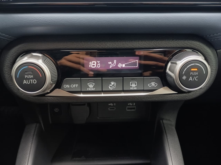 Nissan Versa     2026