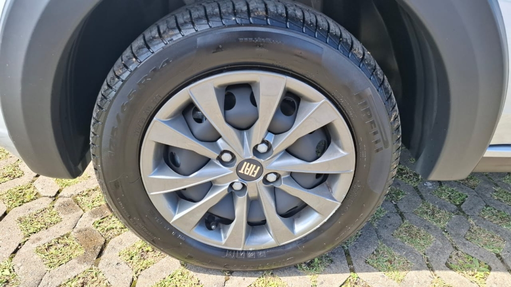 fiat mobi 1.0 evo flex trekking manual 4p 202512