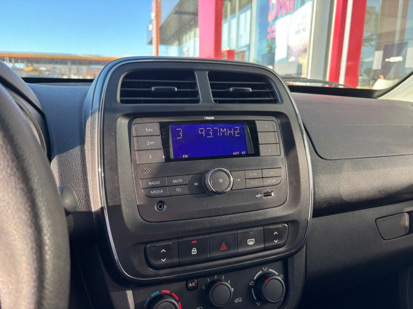 renault kwid 1.0 12v sce flex zen manual 4p 20239