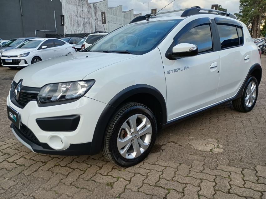 renault sandero 1.6 stepway 8v flex 4p manual 2017