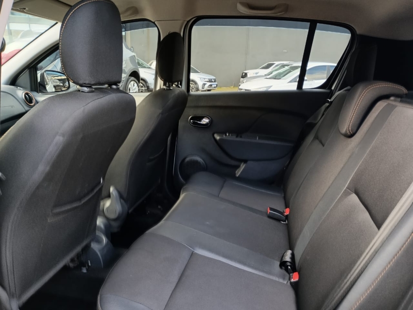 renault sandero 1.6 stepway 8v flex 4p manual 201714