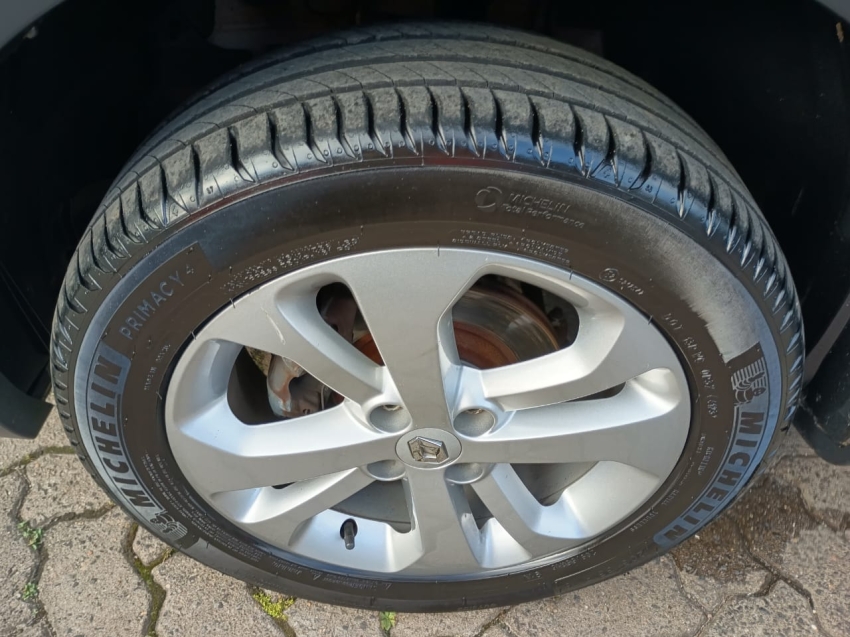 renault sandero 1.6 stepway 8v flex 4p manual 201715