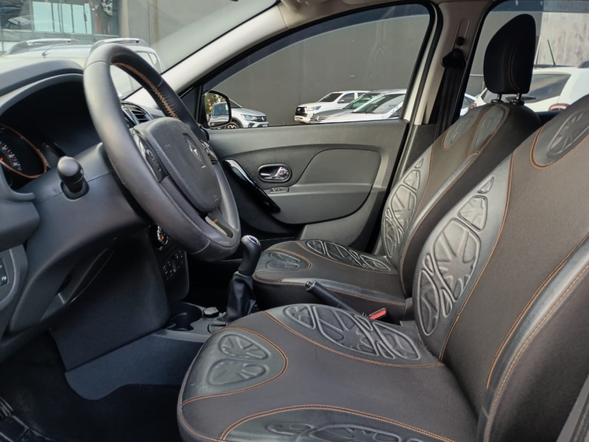 renault sandero 1.6 stepway 8v flex 4p manual 20178