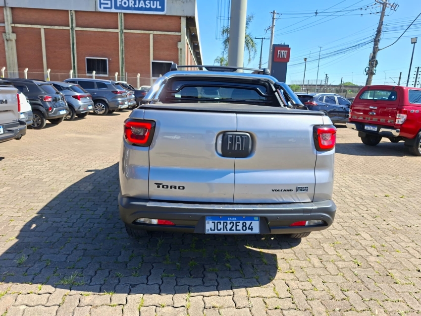fiat toro 1.3 turbo 270 flex volcano at6 4p automatico 20245