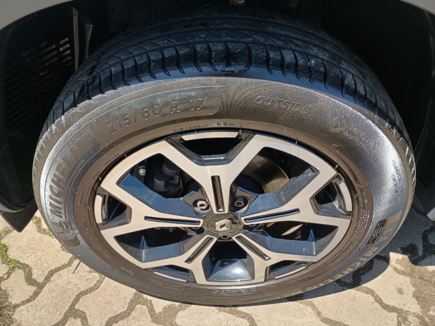 renault duster 1.3 tce flex iconic x-tronic 4p automatico 202414