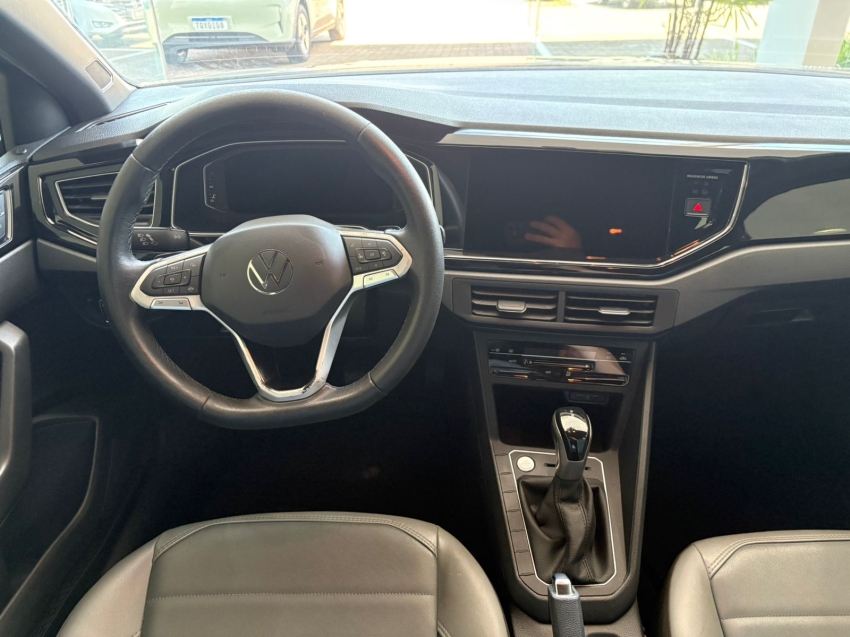 volkswagen nivus 1.0 200 tsi total flex highline automatico 4p 20237