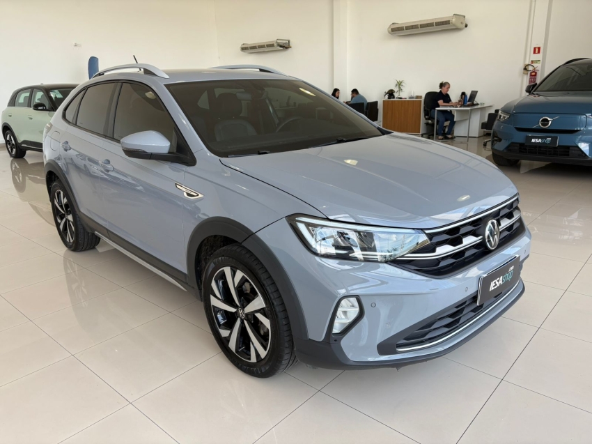 volkswagen nivus 1.0 200 tsi total flex highline automatico 4p 20231