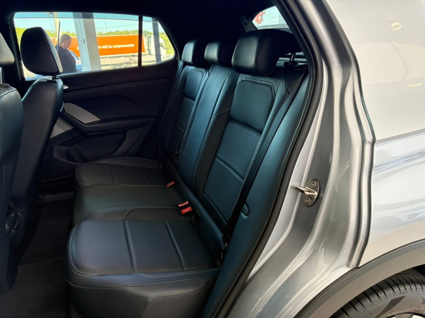 volkswagen t-cross 1.4 250 tsi total flex highline automatico 4p 202414