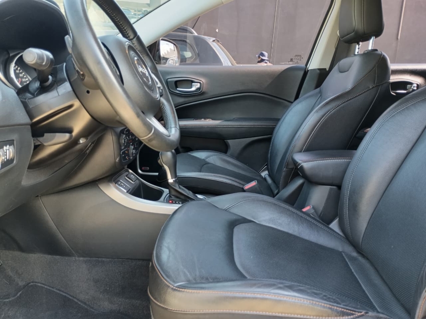 jeep compass 2.0 16v flex longitude automatico 5p 20208
