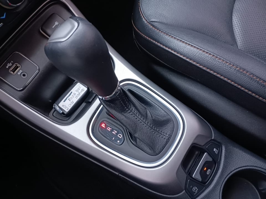 jeep compass 2.0 16v flex longitude automatico 5p 202013