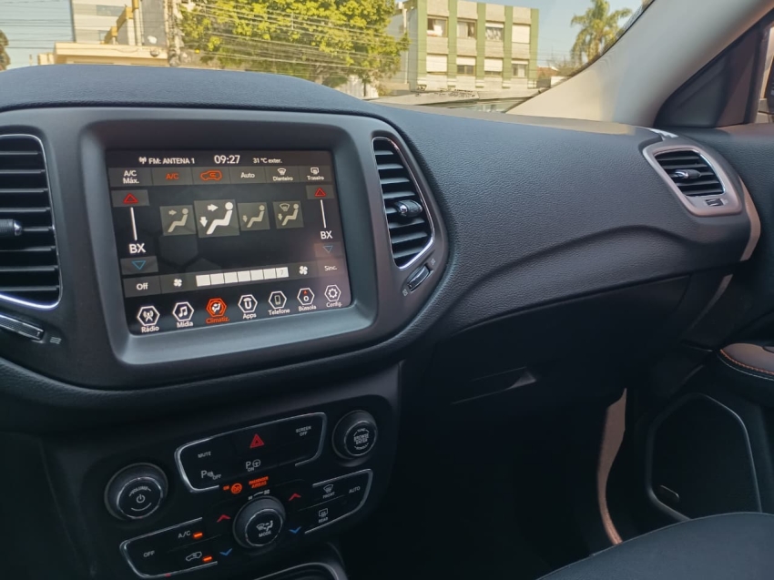 jeep compass 2.0 16v flex longitude automatico 5p 202010