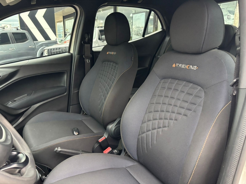 fiat argo 1.3 firefly flex trekking cvt 4p automatico 202512