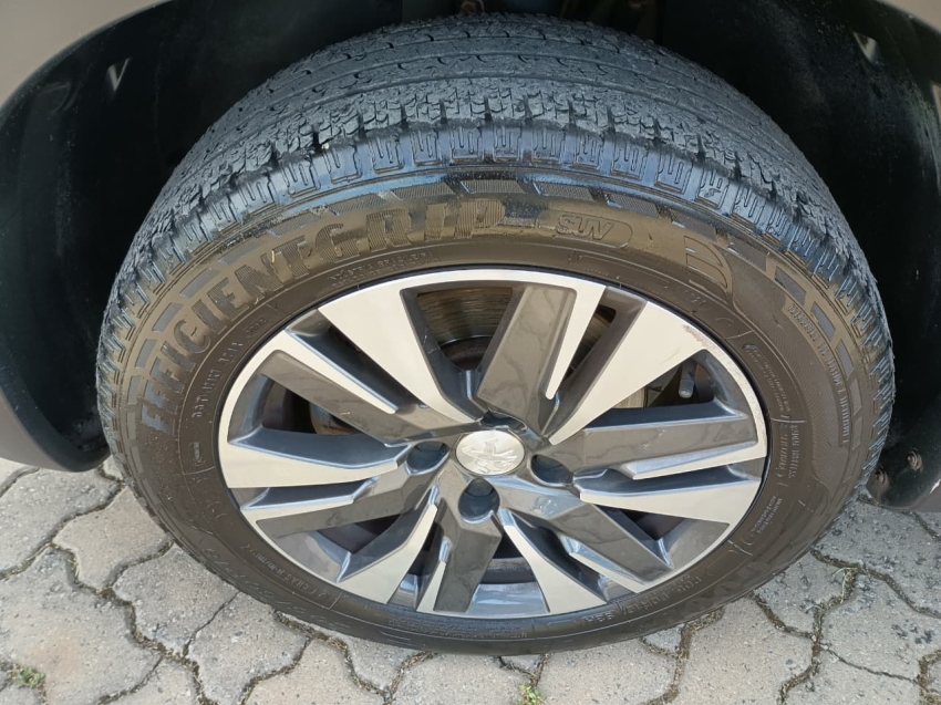 peugeot 2008 1.6 16v flex allure pack 4p automatico 202015