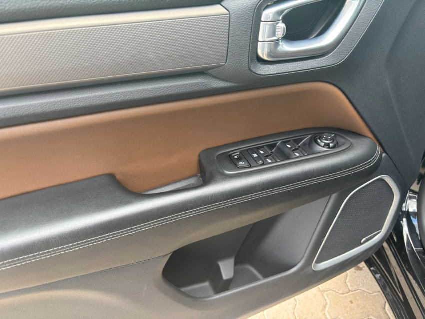 ram rampage 2.2 turbo diesel laramie 4x4 automatico 4p 202516