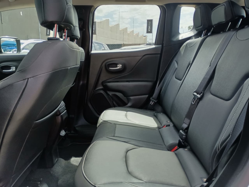 jeep renegade 1.3 t270 turbo flex sahara at6 4p automatico 202513