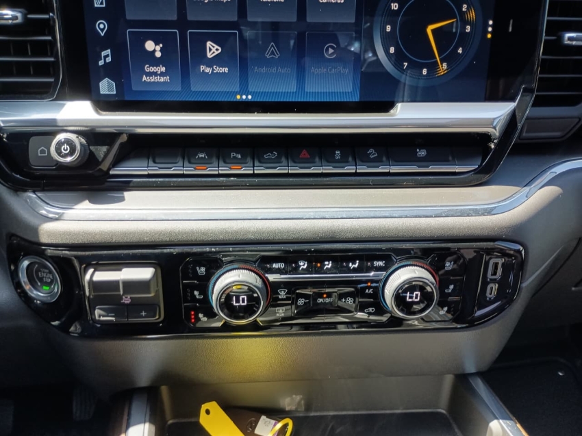 chevrolet silverado 5.3 v8 gasolina 1500 high country 4x4 automatico 4p 202412