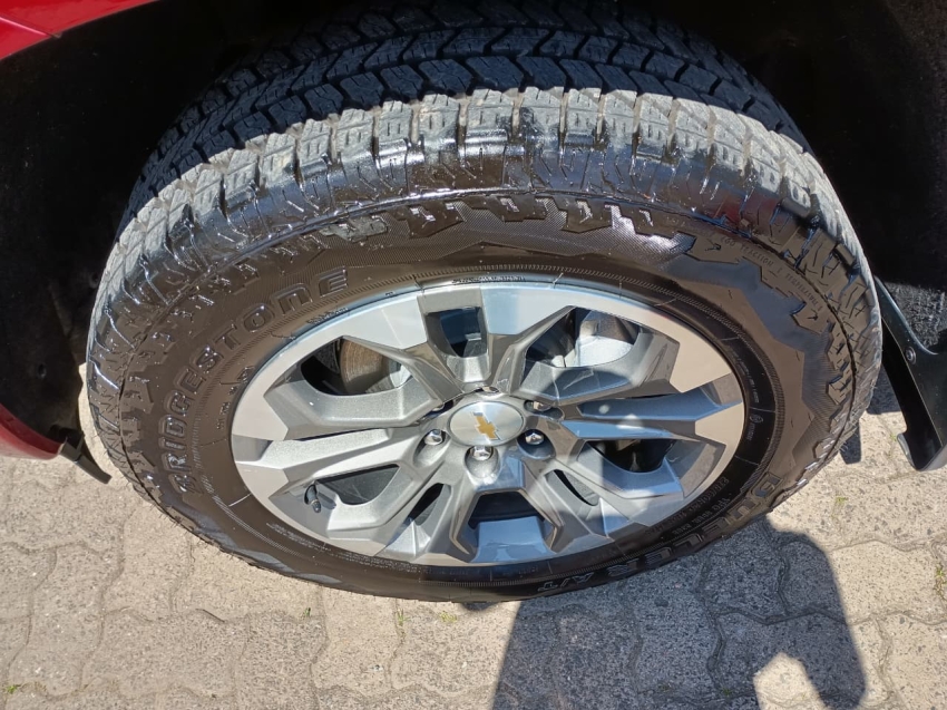 chevrolet silverado 5.3 v8 gasolina 1500 high country 4x4 automatico 4p 202415