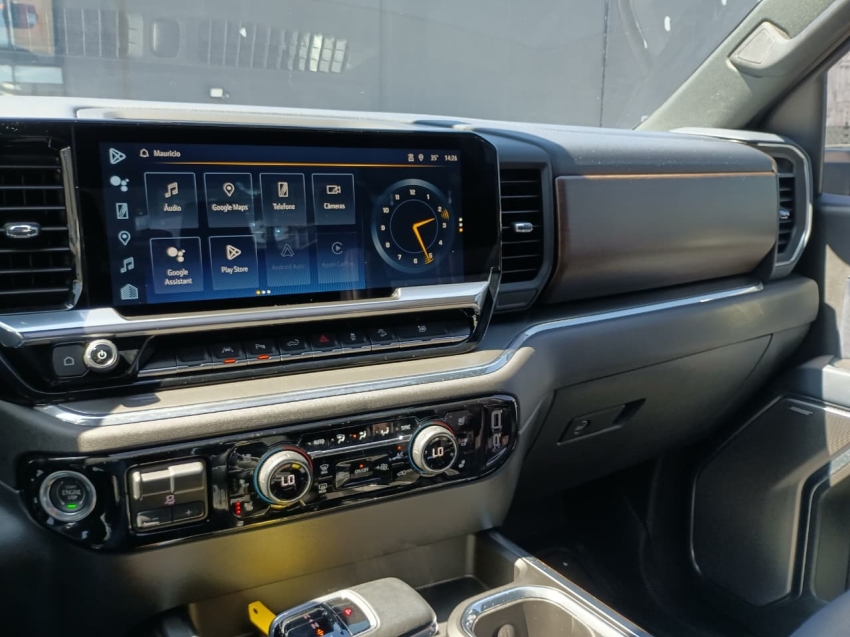 chevrolet silverado 5.3 v8 gasolina 1500 high country 4x4 automatico 4p 202410