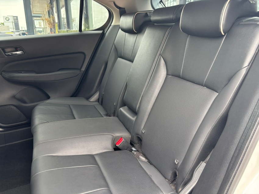 honda city 1.5 i-vtec flex hatch touring cvt 5p automatico 202414