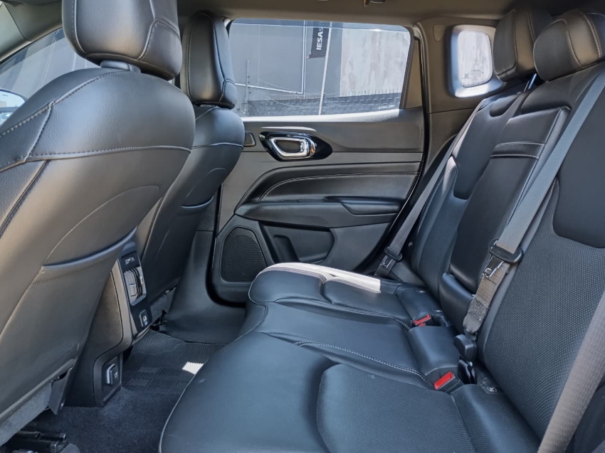 jeep compass 2.0 td350 turbo diesel longitude at9 4p automatico 202212