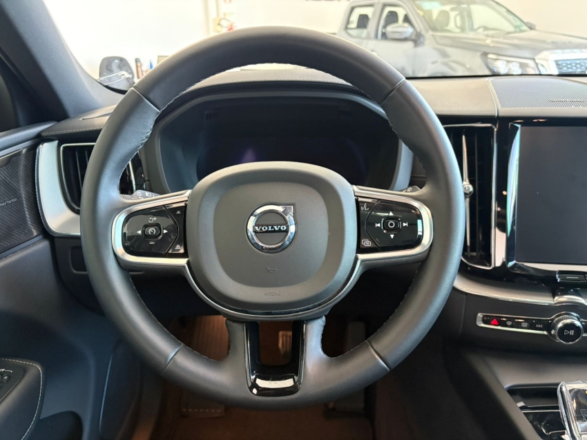 volvo xc60 2.0 t8 recharge polestar engineered awd geartronic flex 4p automatico 20236