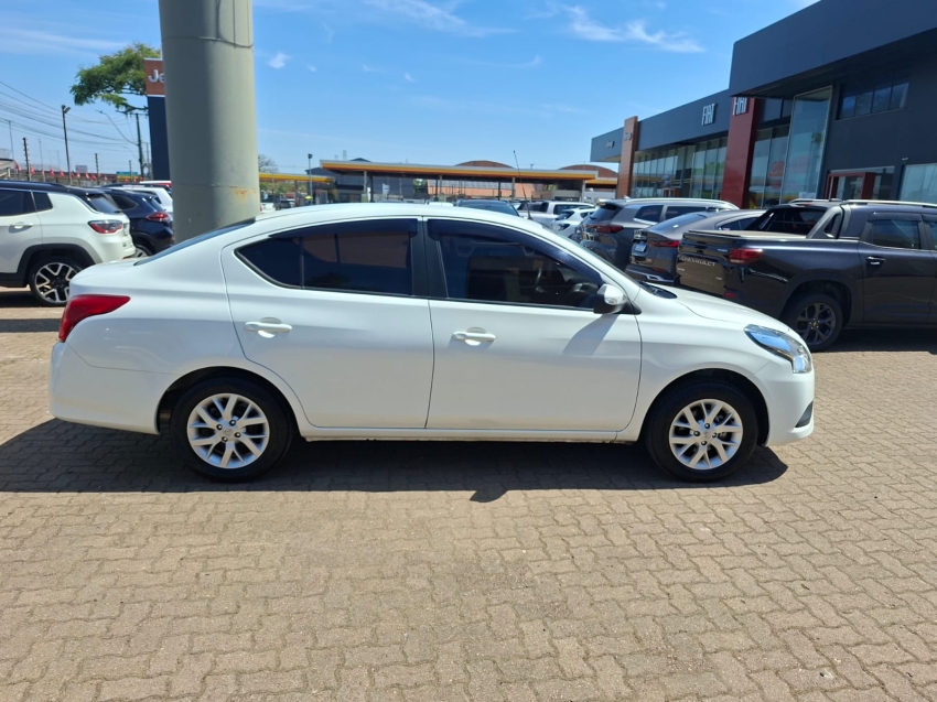 nissan versa 1.6 16v flexstart sv 4p manual flex 20202