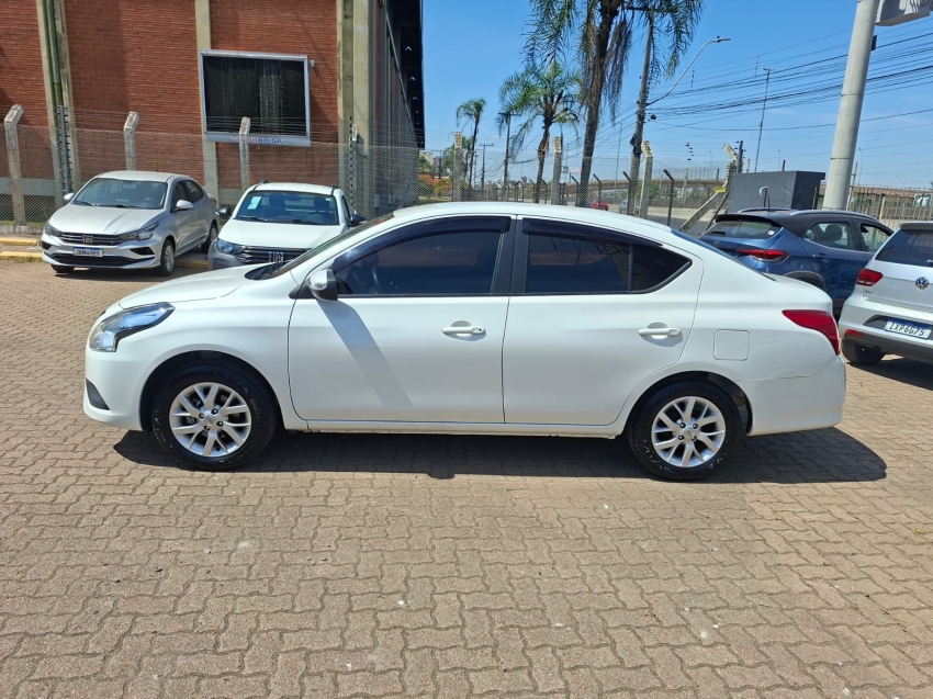 nissan versa 1.6 16v flexstart sv 4p manual flex 20206