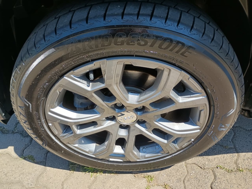 jeep renegade 1.3 t270 turbo flex sport at6 4p automatico 202414