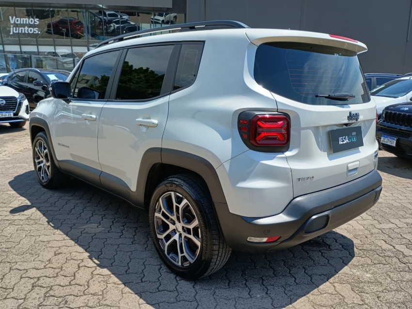 renegade 1.3 t270 turbo flex longitude at63