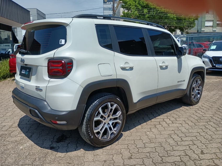 renegade 1.3 t270 turbo flex longitude at65