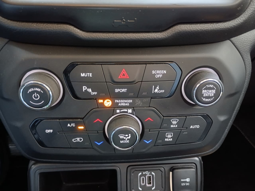 renegade 1.3 t270 turbo flex longitude at610