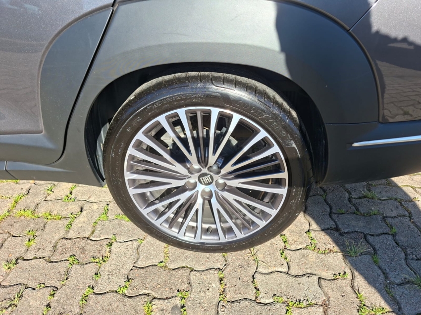 fiat fastback 1.3 turbo 270 flex limited edition at6 5p automatico 202415