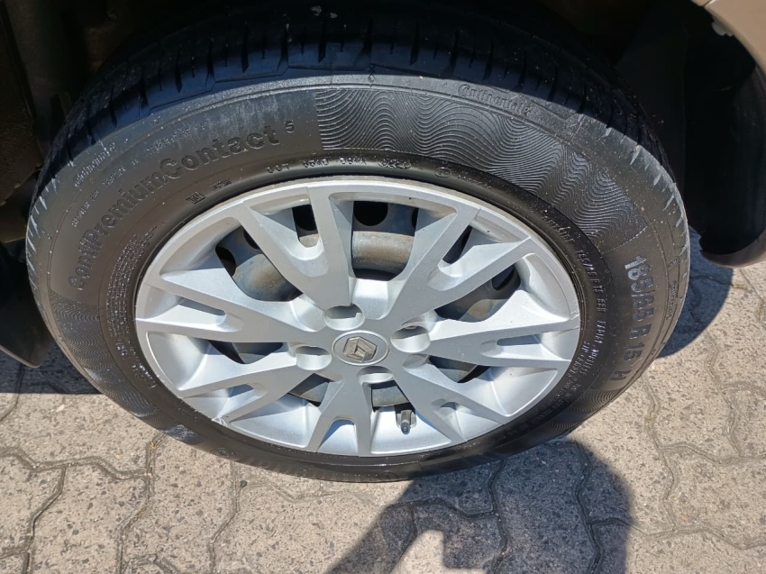 renault sandero 1.0 12v sce flex zen manual 4p 202214